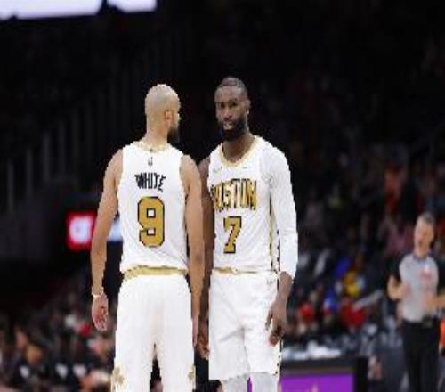 斯瑪特：不驚訝綠軍本季表現(xiàn)雖然塔圖姆缺陣但他們還有其他天賦