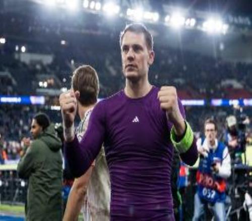 恢復(fù)超預(yù)期！圖片報：諾伊爾回歸球場訓(xùn)練，九天前小腿肌肉剛受傷