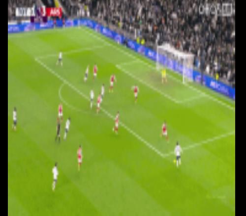 極限回手掏！里沙利松近距離腳后跟攻門，拉亞神反應(yīng)門線救險！