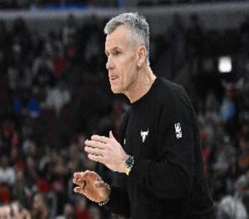 開(kāi)擺！公牛遭遇一波9連敗近13場(chǎng)比賽僅贏1場(chǎng)