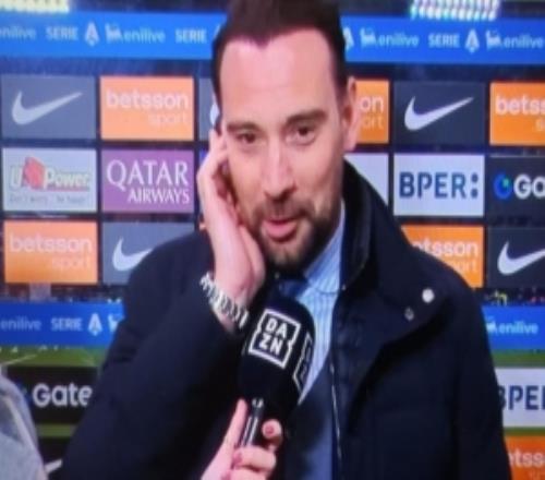 那不勒斯總監：因VAR犯錯而輸球不可接受，我們今天打進了兩個球