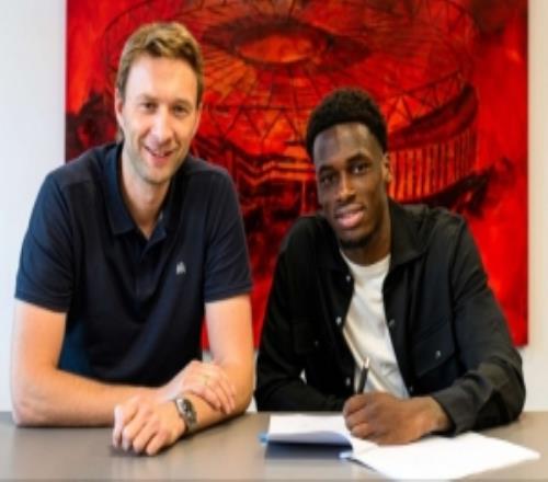 斯基拉：那不勒斯、尤文關(guān)注勒沃庫森22歲邊鋒波庫