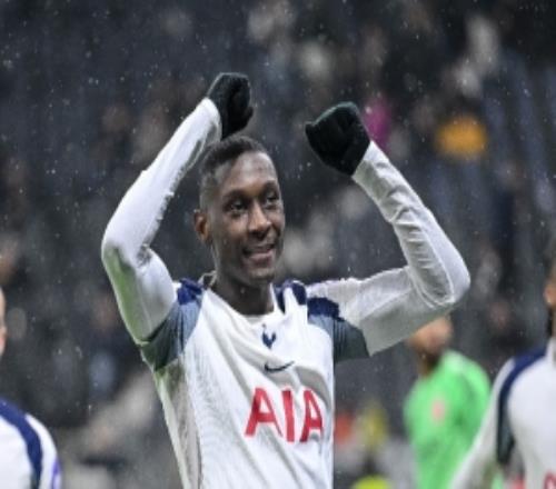 閃電扳平！穆阿尼是第8位在北倫敦德比取得英超處子進球的球員