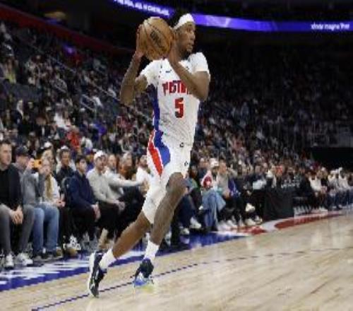 替補生力軍！霍蘭半場出戰(zhàn)13分鐘拿到11分6板&首節(jié)連砍9分