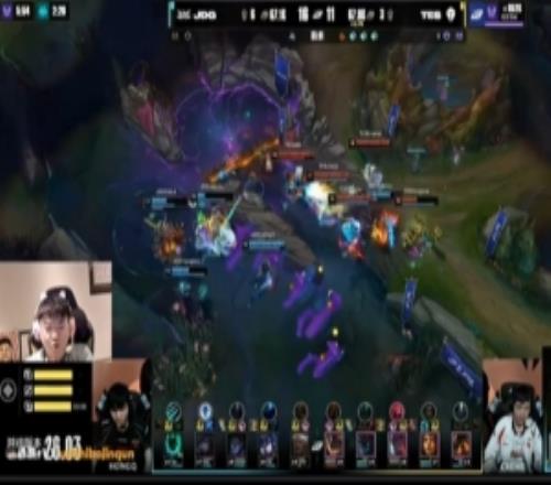 Uzi：厄斐琉斯GALA來也沒用啊根本打不出來輸出這英雄很吃隊(duì)友啊