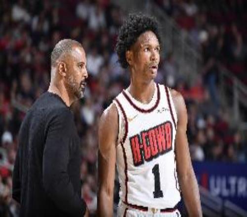 看不懂！隊(duì)記：火箭26個(gè)失誤賽季新高卻大勝爵士太奇怪了