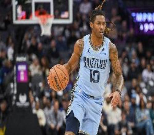 小伙子打得不錯(cuò)！48號秀斯莫爾替補(bǔ)25分鐘砍21+6+9三分5中4