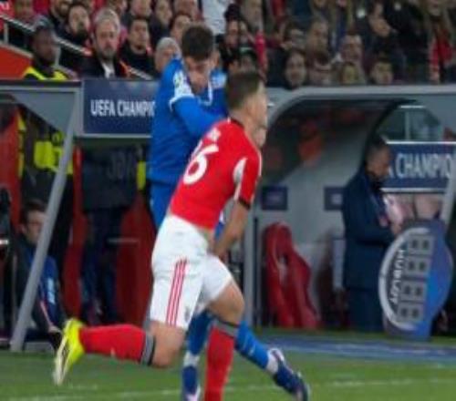 阿斯：歐足聯(lián)不會處罰巴爾韋德，認為"場上發(fā)生的事就留在場上"