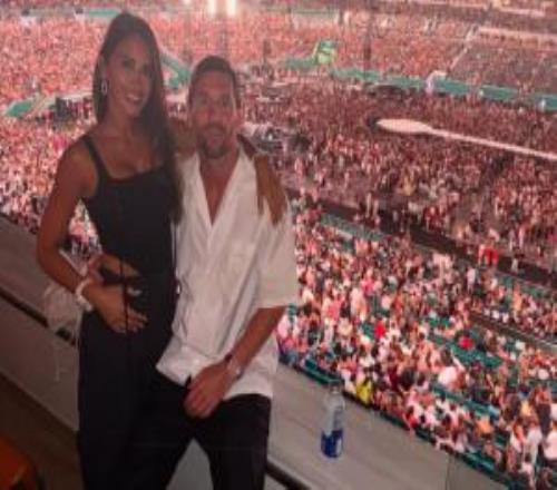 梅西談向安妞求婚：感覺水到渠成，在巴塞羅那的酒店求婚很浪漫