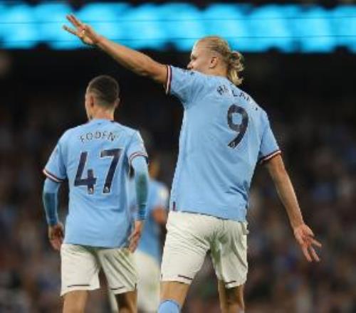 阿圭羅：哈蘭德?lián)碛歇毺氐倪M球能力福登應該盡可能地多出場