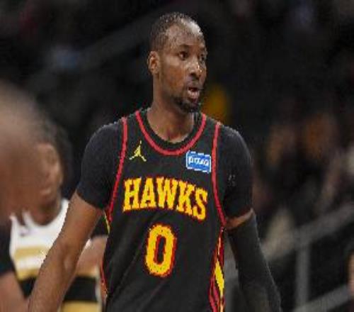 庫(kù)明加：為彼此而戰(zhàn)&贏球才是最重要的還有很多勝利等著我們?nèi)ツ? />
<div   id=