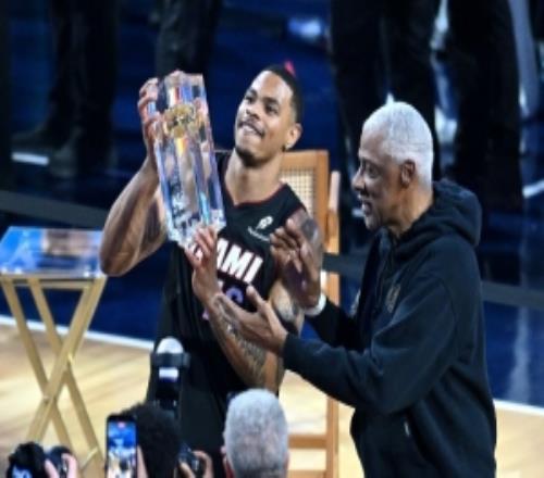 米勒談?wù)瓤刍@大賽：指定球員參加就行只是他們不愿意