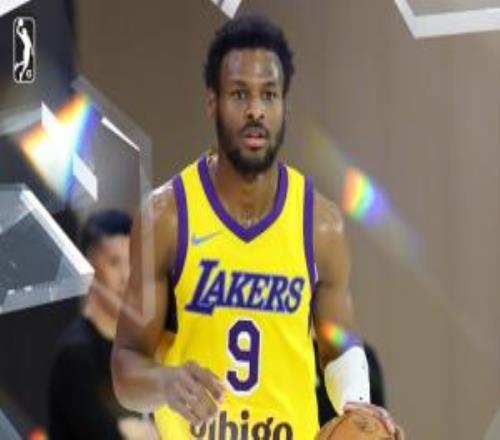 表現(xiàn)出色！布朗尼G聯(lián)盟14中9砍下21分3板2助4斷助力球隊(duì)取勝