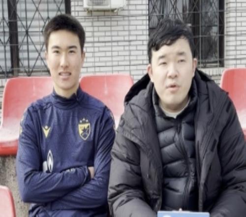 德轉(zhuǎn)顯示18歲球員姜軼祥加盟上海申花，他此前在塞爾維亞留洋