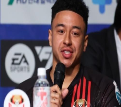 記者：林加德預(yù)計(jì)周末結(jié)束前選定下家，報(bào)價(jià)來(lái)自美國(guó)巴西和西班牙