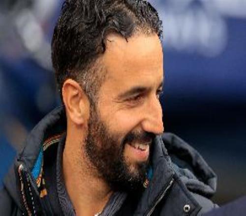 記者：曼聯(lián)俱樂部確認(rèn)，為解雇阿莫林而總計付出2220萬英鎊解約金