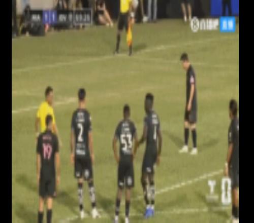 梅西友誼賽破門！蘇亞雷斯造對方禁區(qū)內手球，梅西點射輕松破門