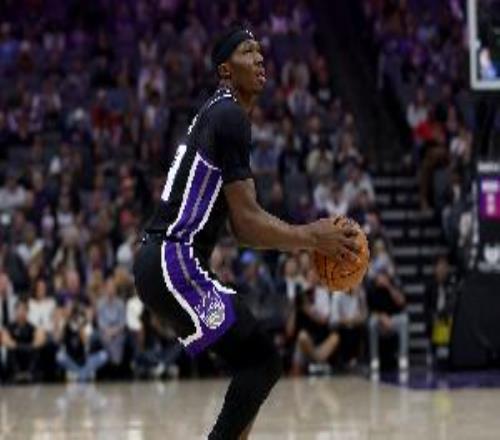 一球不丟！普洛登7中7高效得到19分4板最后52秒關(guān)鍵三分很給力