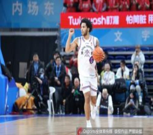 名宿之子！直播吧：北控裁掉尼爾森球員此前自己付了G聯(lián)盟買(mǎi)斷費(fèi)