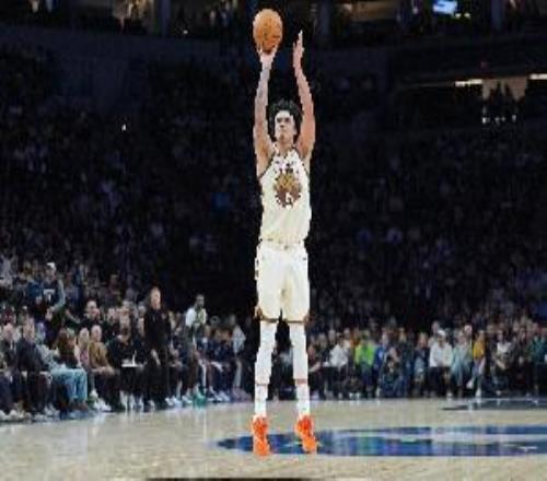 桑托斯：我在巴西一直打控衛(wèi)勇士對我的要求是防守搶板找?guī)炖? />
<div   id=