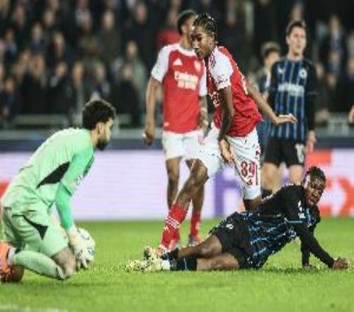 太陽報：阿森納U21比賽薩爾蒙抗議判罰被直接罰下，道曼傷愈復(fù)出