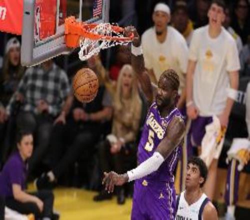 帕金斯:艾顿还自认为不可取代能做到湖人对他要求的人太多了