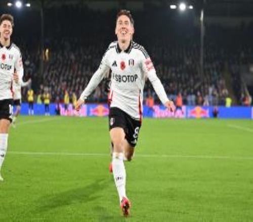 富勒姆隊史第二次在英超對熱刺完成雙殺，近5次交鋒4次獲勝