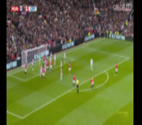 關鍵封堵！馬奎爾接角球頭球攻門，薩爾門前伸腳將球擋出！