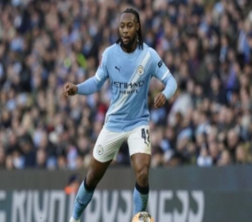 哈格里夫斯：塞梅尼奧就應(yīng)該在最好的球隊(duì)踢球，他非常全能