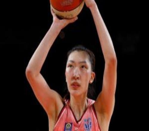 單場連遭神奇絕平&準(zhǔn)絕殺！韓旭18分9板6助4帽無奈加時(shí)犯滿離場