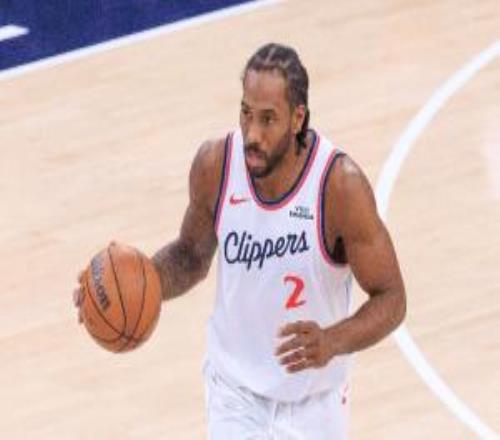 正負(fù)值+25最高！倫納德18中8砍下23分5助罰球7中6