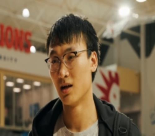 淡厚然：NCAA第二年有提升但低于我的預(yù)期教練對(duì)我要求更嚴(yán)格