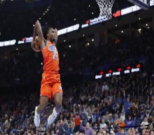 亞歷山大：華萊士是天生的球員他學(xué)習(xí)能力極強(qiáng)一直在成長(zhǎng)