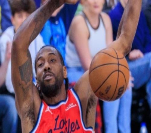 后程發(fā)力！下半場快船7245凈勝勇士27分完成17分大逆轉(zhuǎn)