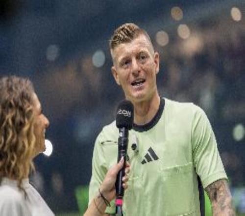 克羅斯：施洛特貝克對斯坦尼西奇的犯規應吃到紅牌，他犯錯太多