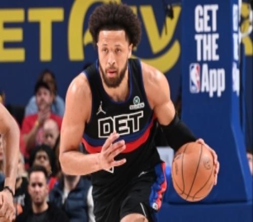 底特律真核！坎寧安本賽季多次當(dāng)選月最佳球員NBA唯一