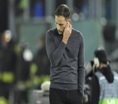 记者费内巴切主帅特德斯科仍在接受治疗无法带队对阵加济安泰普