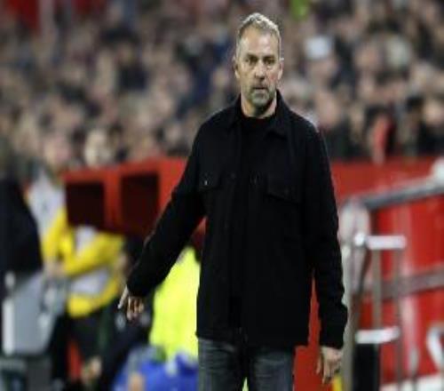 每體：應(yīng)對(duì)邊后衛(wèi)人員短缺，弗里克征召兩小將埃斯帕特和帕西菲科