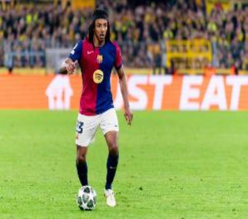 记者:孔德是腿筋受伤,目前看来不太可能在国际比赛日前康复