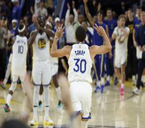 鄧?yán)S：不想讓球隊在庫里離開后瞬間崩塌所以要謹(jǐn)慎對待選秀權(quán)