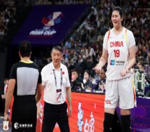 滬媒：宮魯鳴治下的中國(guó)女籃任重道遠(yuǎn)拿到世界杯入場(chǎng)券問(wèn)題不大