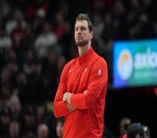 解說：斯普利特完全沒有戰(zhàn)術(shù)可言這臨時主帥賽季結(jié)束也就到頭了