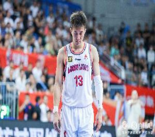 媒體人：一場補賽竟改變郭艾倫生涯12天后本有機會面對舊主遼籃