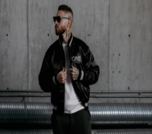 馬卡報：皇馬傳奇隊長拉莫斯進(jìn)軍時尚界，推出個人高端服裝品牌