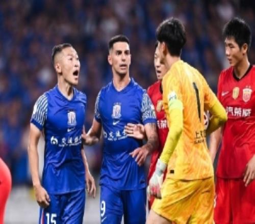 缺中鋒的海港，跟少邊鋒的申花，哪一個(gè)更強(qiáng)