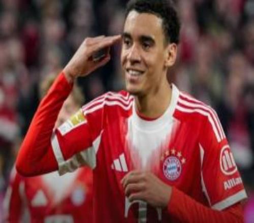 單機(jī)模式！拜仁14分領(lǐng)跑25輪轟92球，德甲近一半球隊(duì)連13都不到