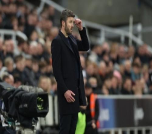 希勒：曼聯排第三但真不像強隊斯洛特想留任就得拿到歐冠資格