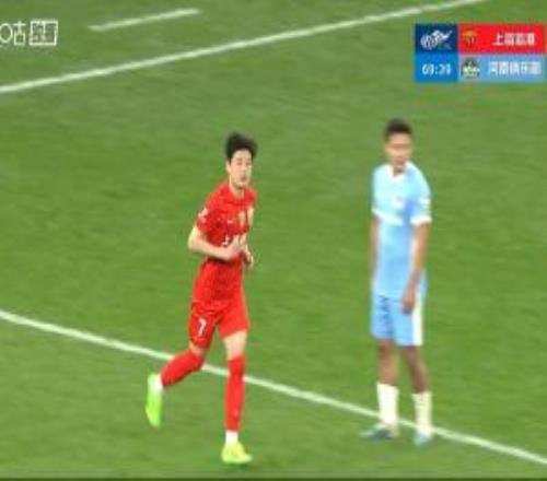 海港目前仍12落后，武磊第70分鐘替補登場，加布里埃爾被換下