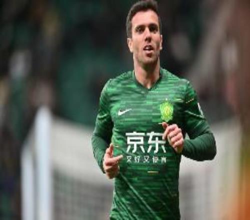 塞爾吉尼奧迎中超首發百場里程碑，此前99場30球21助