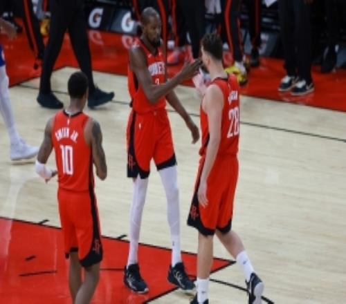 KD疑似使用小號評論隊友!小托馬斯:用小號不可取直接說更好